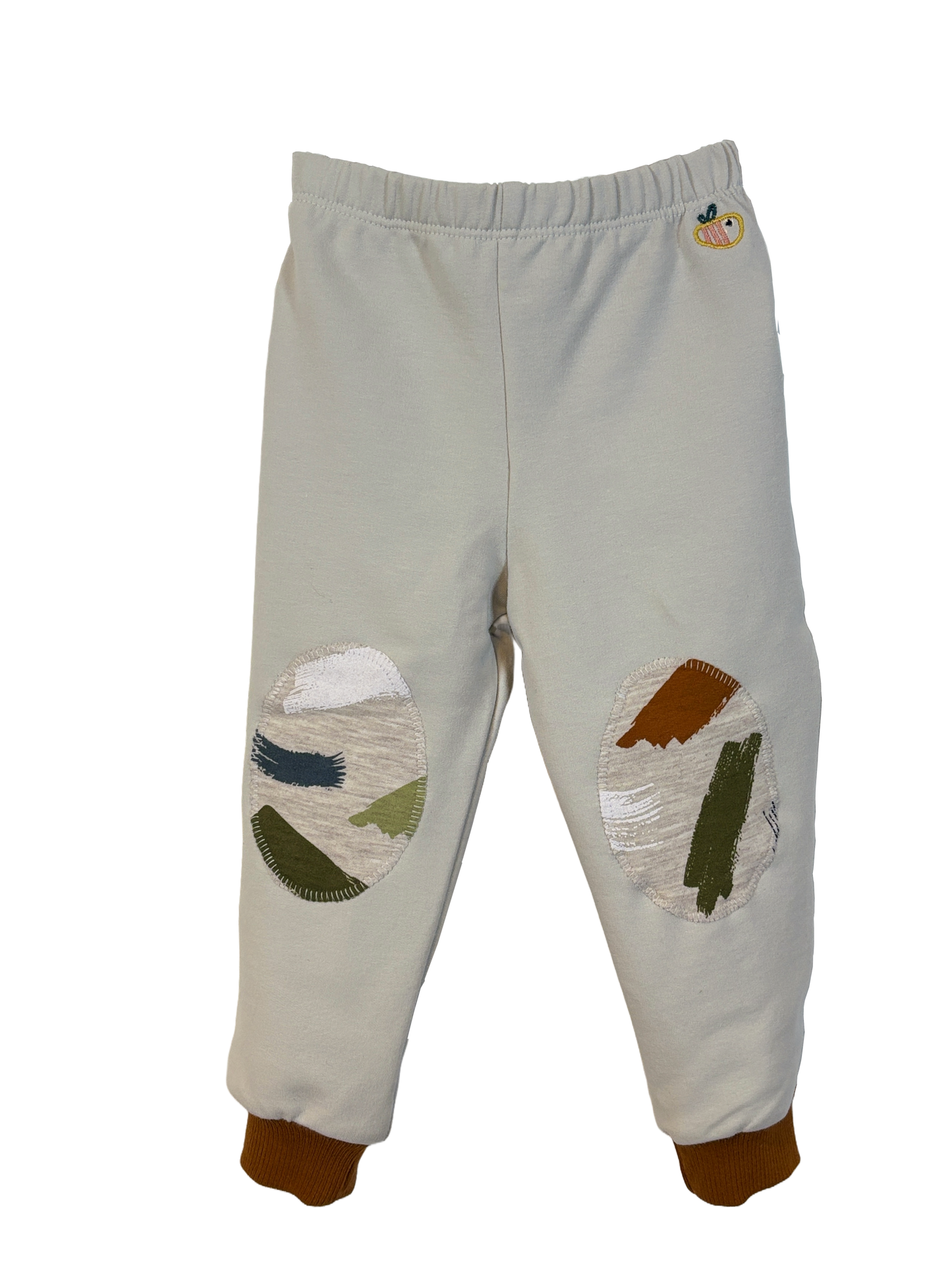 Pantalone lungo in cotone biologico felpato con toppe – Colore Grigio chiaro con toppe con pennellate