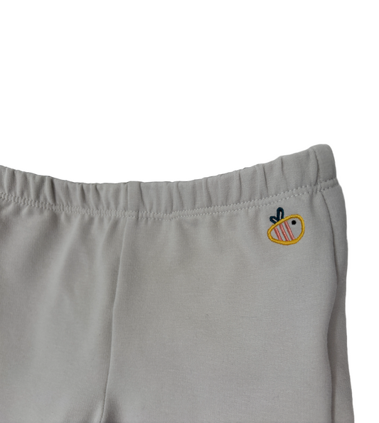 Pantalone lungo in cotone biologico felpato con toppe – Colore Grigio chiaro con toppe con pennellate