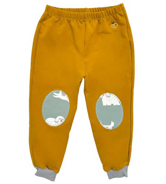 Pantalone lungo leggero in cotone biologico - Senape con toppe cani